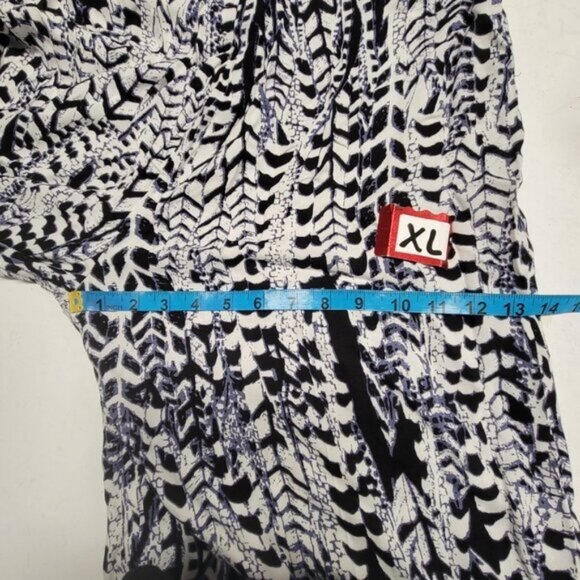 Strapless Smocked Jumpsuit Romper Black and White - Size M, Size XL - Picture 12 of 16